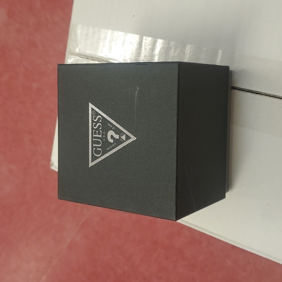 Guess Women's CRUSH Pink and Silver Stone Dial Watch - Picture 9 of 9